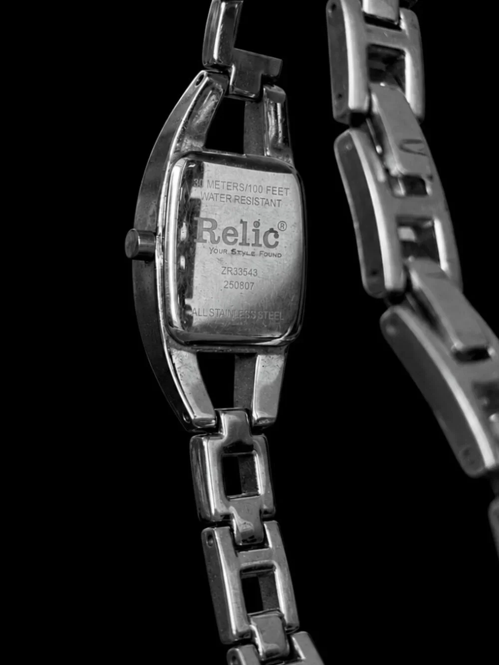 vintage RELIC stainless steel water resistant 100 feet - UNTESTED